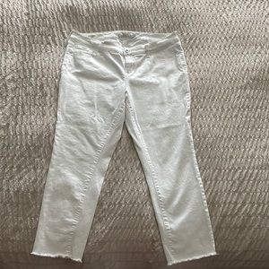 Torrid White Boyfriend Crops